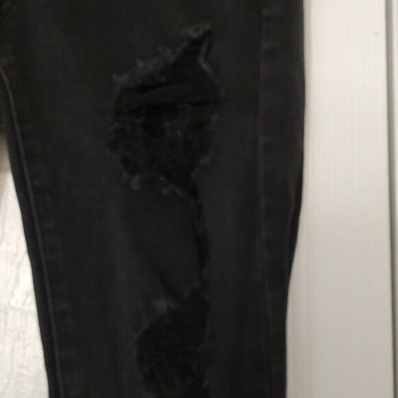 Aeropostale black distressed high rise jegging Sz  8 Short - Picture 7 of 11